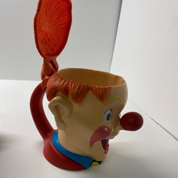 Greatest Show on Earth souvenir cups mugs - Picture 5 of 7